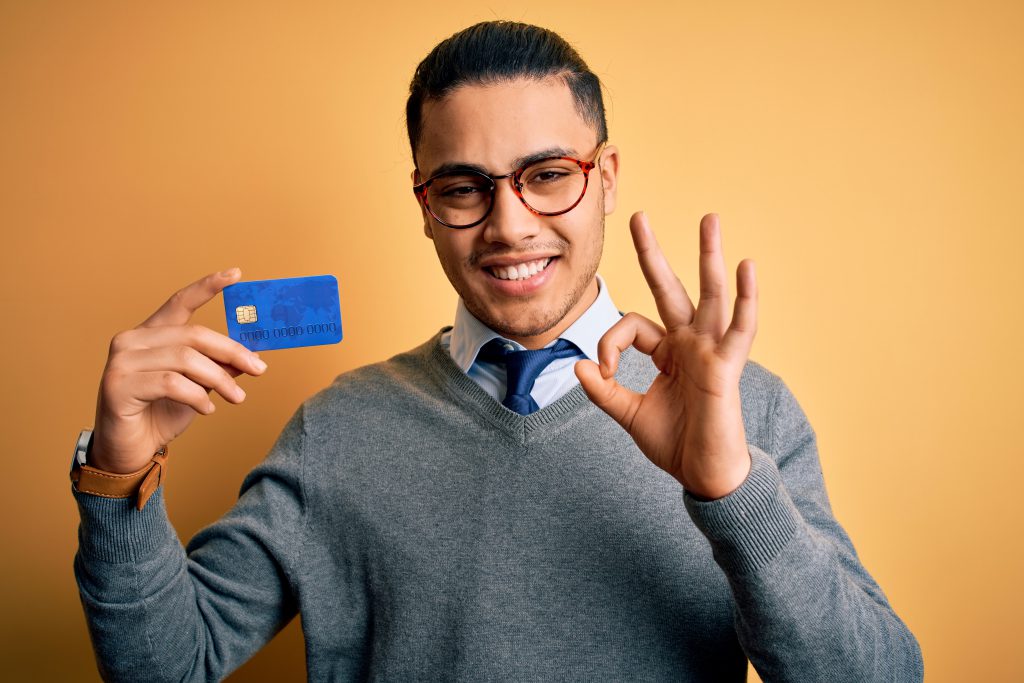 Brazilian man with credit card